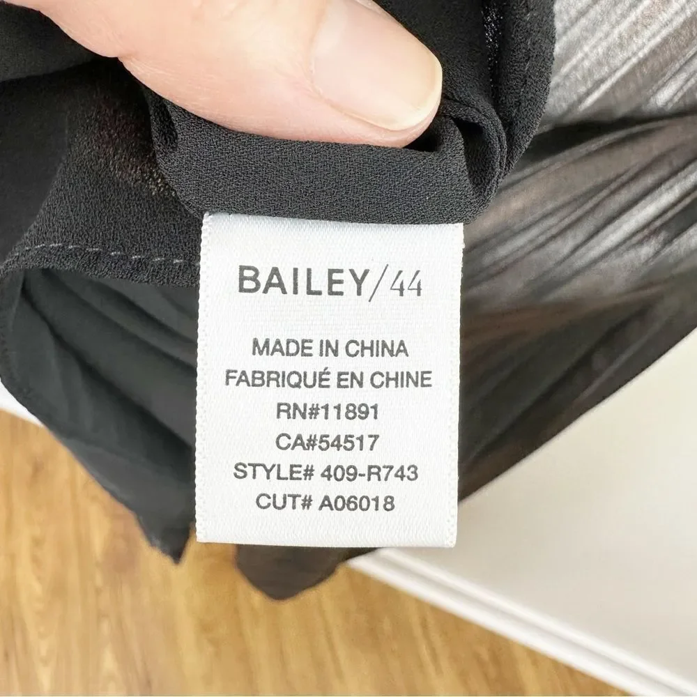 Bailey‎ 44 Women Madison Metallic Micro Pleated Asymmetrical Halter Dress Sz 6 - Picture 9 of 14